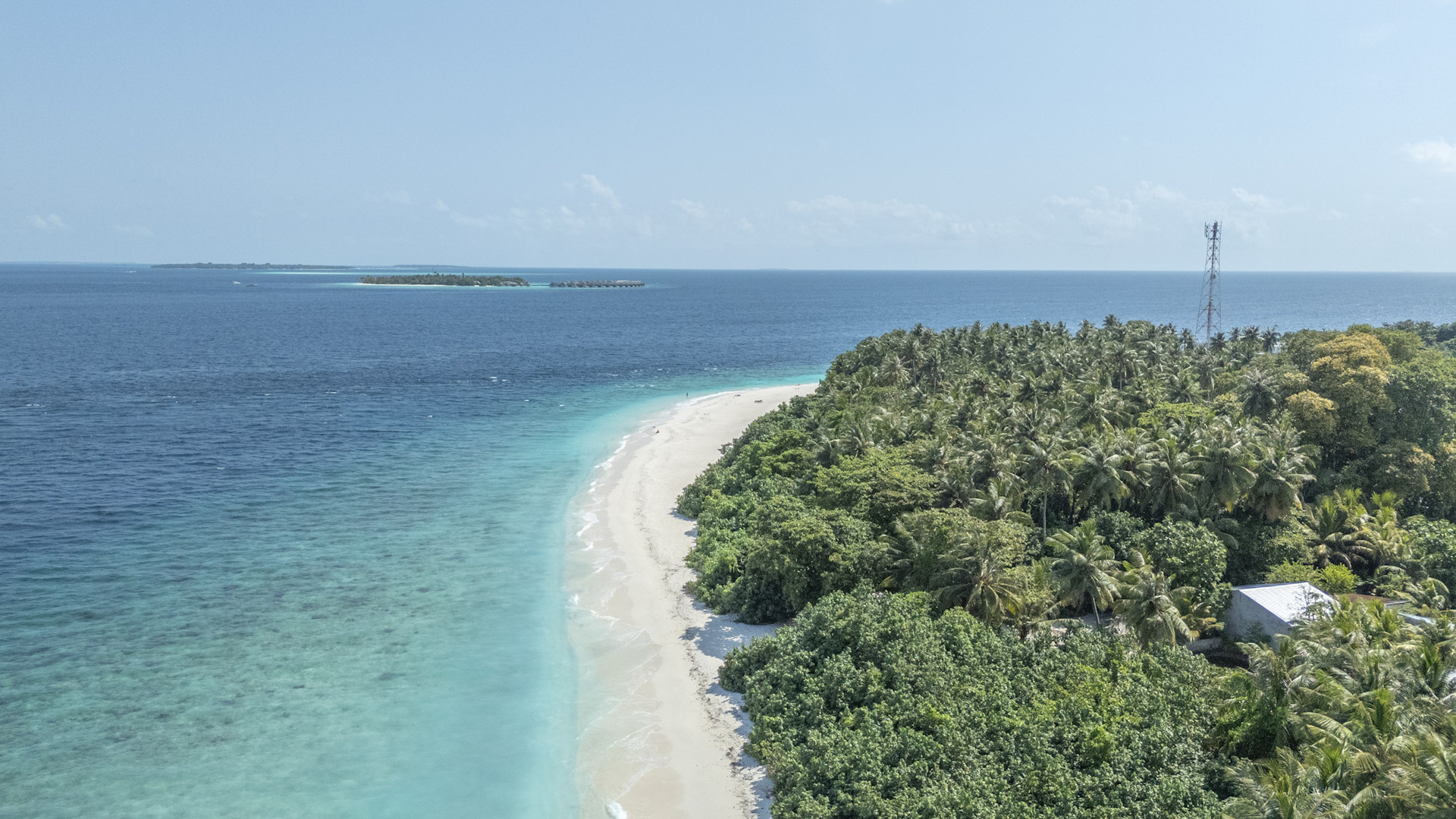 Kamadhoo gallery image 1