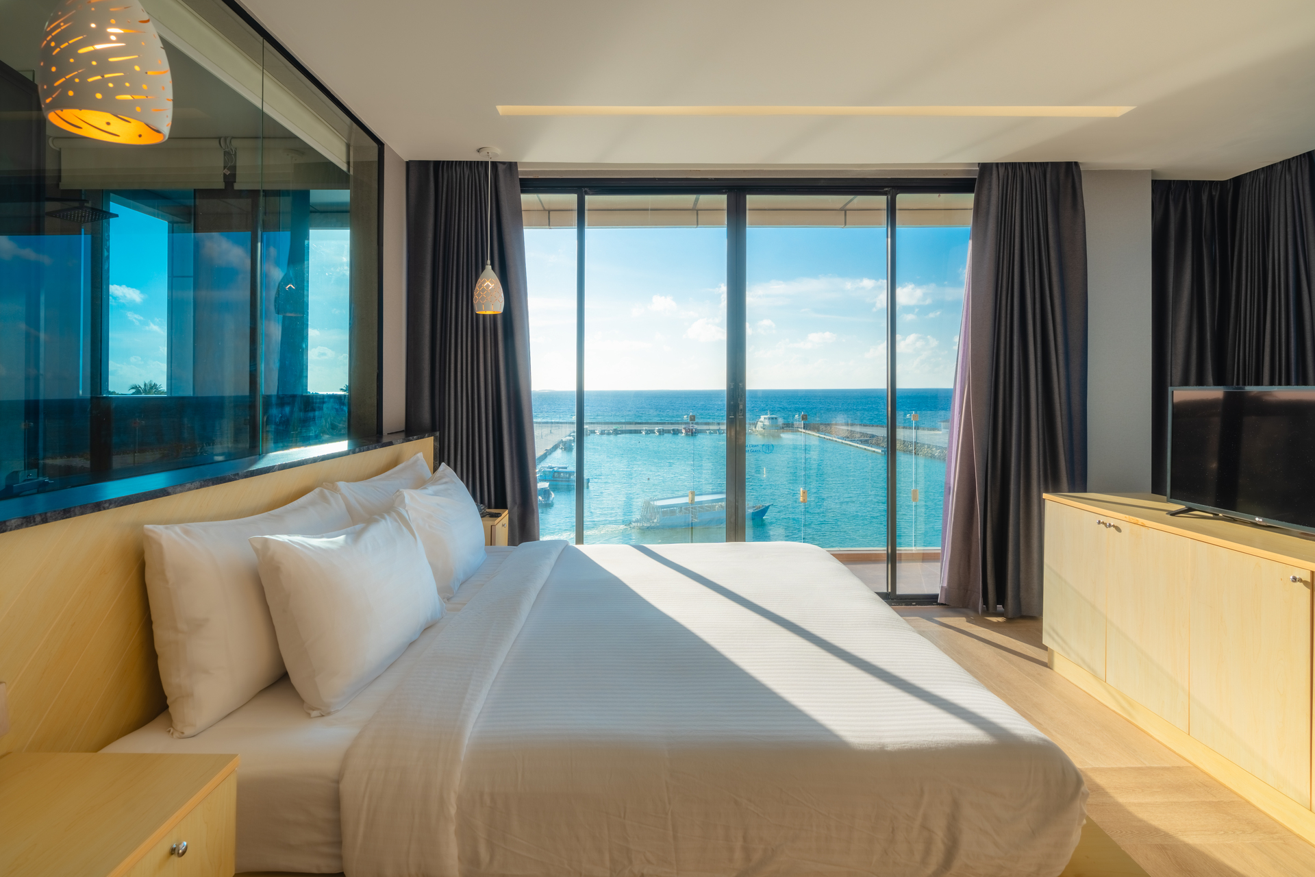Premier Ocean View with Balcony
