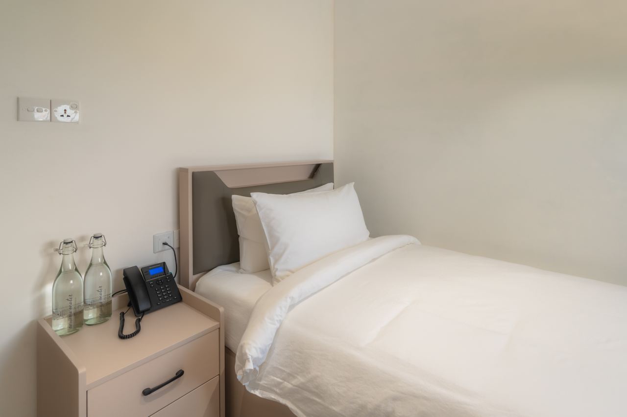 Single Studio Room